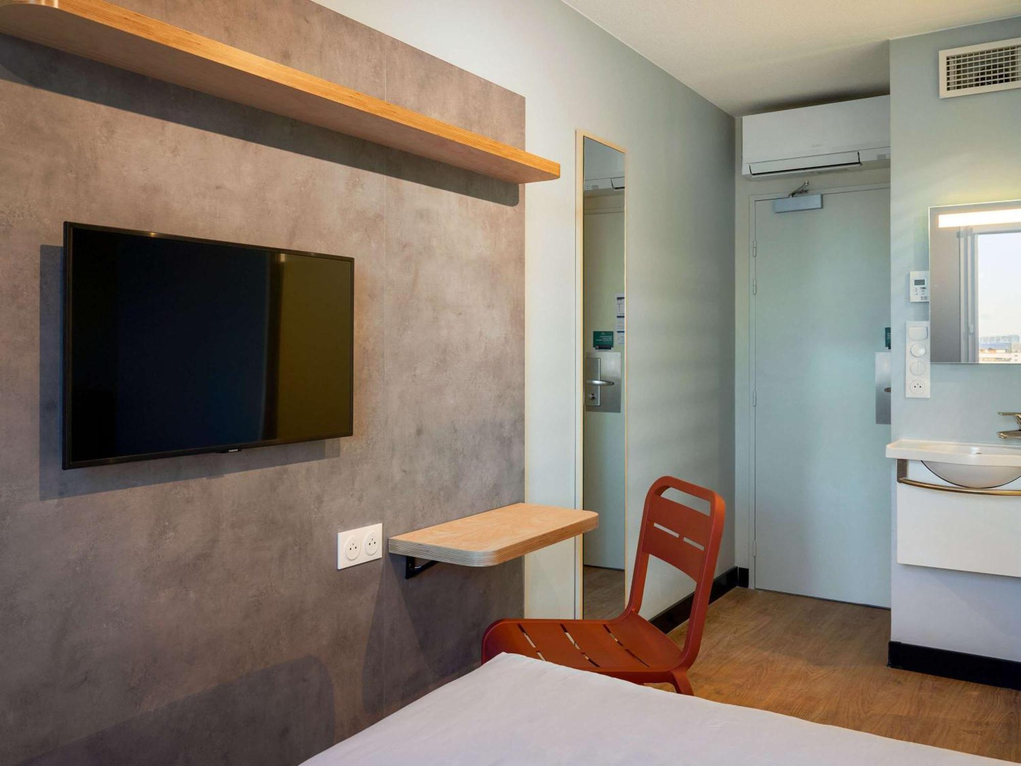Ibis Budget Issy Les Moulineaux Paris Ouest Dış mekan fotoğraf